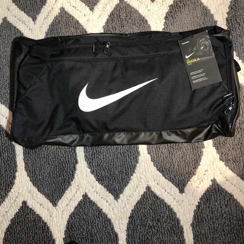 Nike duffle bag